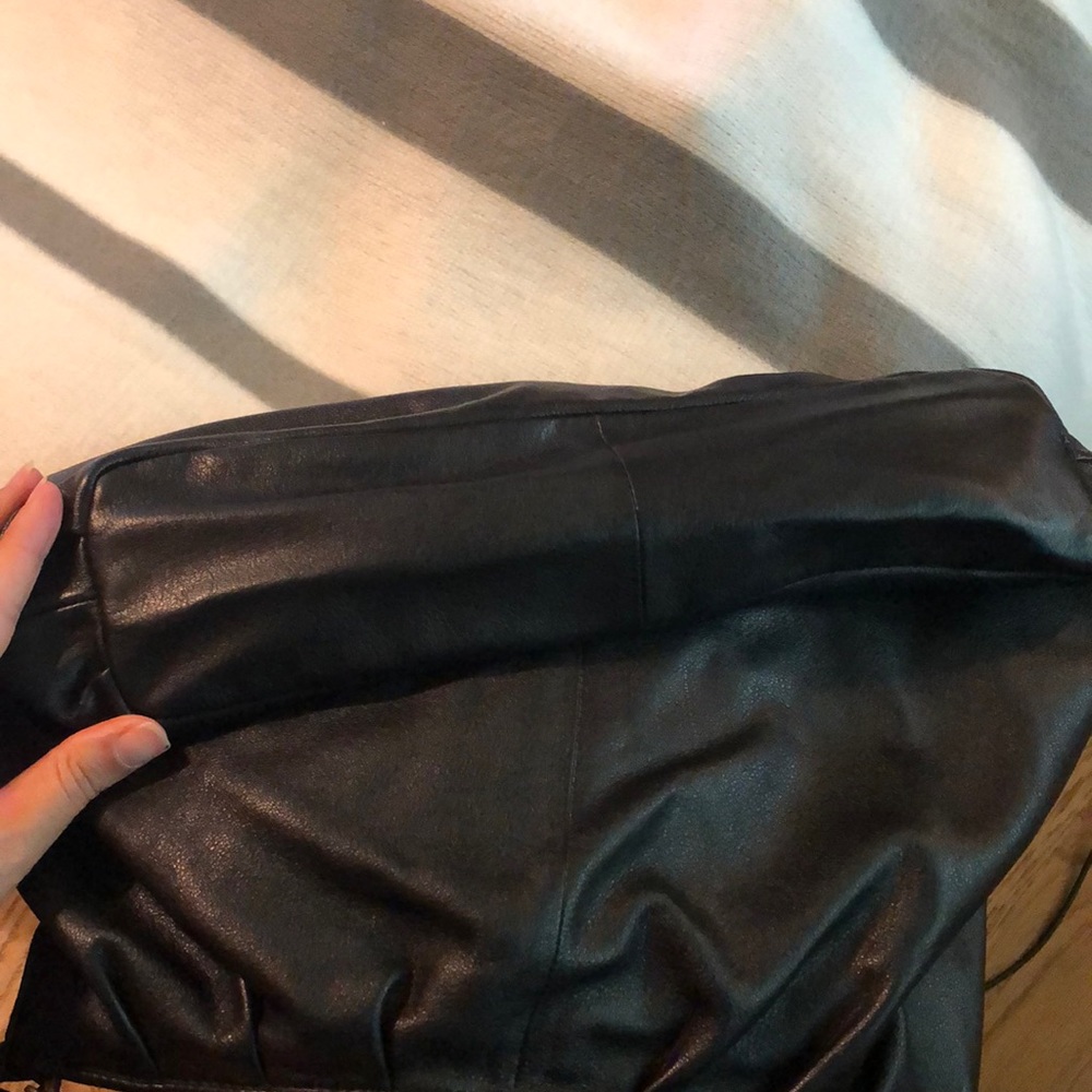 Juicy Couture Leather Bag - Picture 4 of 9